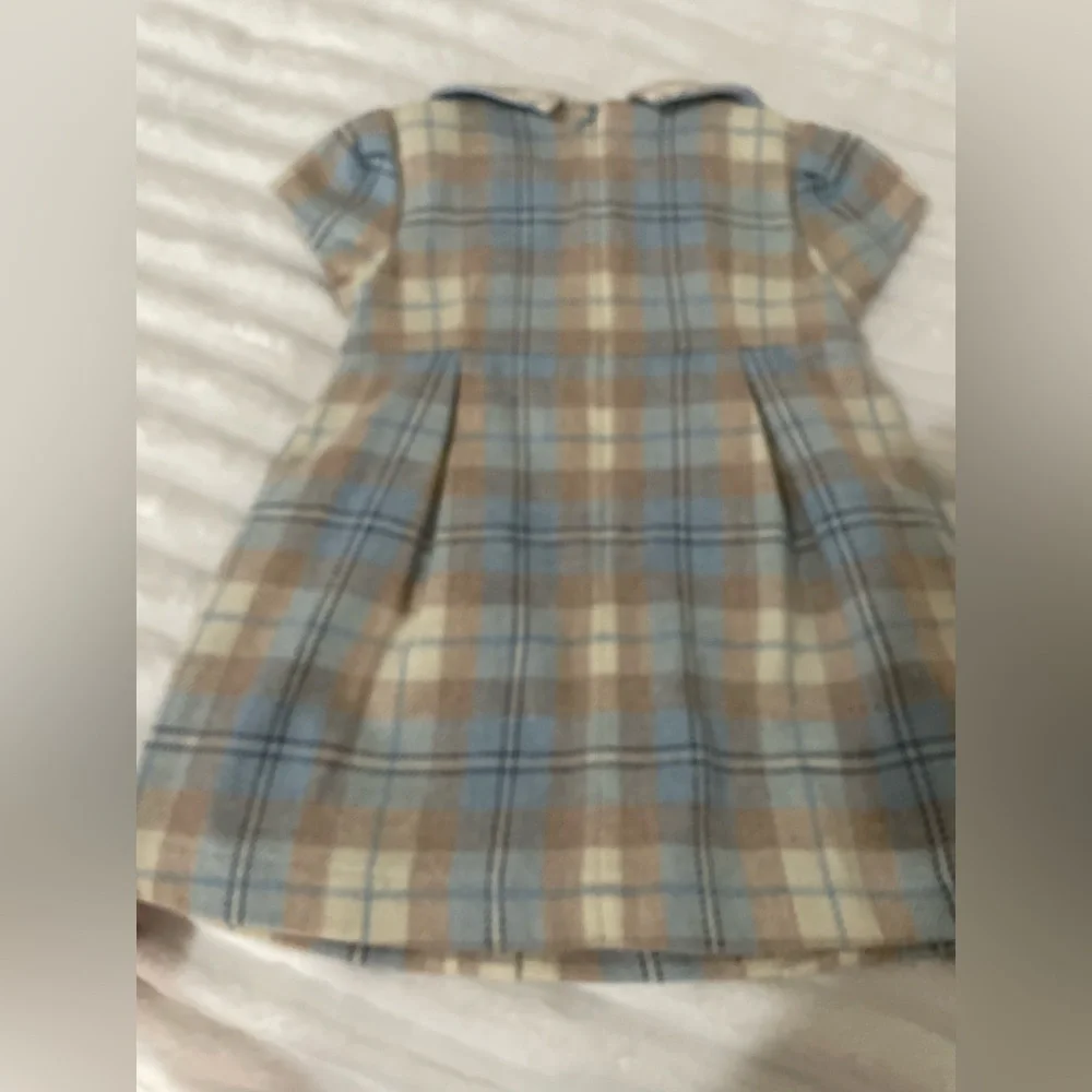 Chickeeduck Classic Plaid Bow-Accent Kids Dress in Blue and Cream